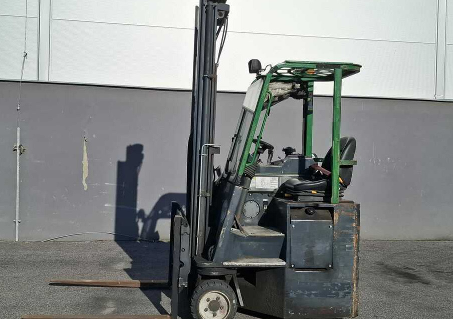 Combilift C3000CB - 4-насочен вилушкар: слика 1 Combilift C3000CB - 4-насочен вилушкар: слика 1