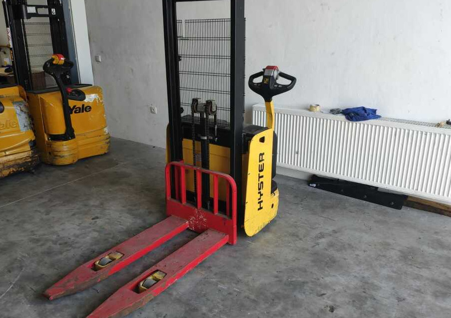 Hyster S1.0E - Сложувач: слика 1 Hyster S1.0E - Сложувач: слика 1