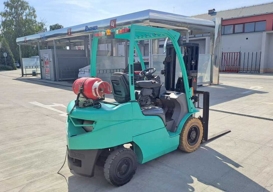 Mitsubishi FG25N - Плински вилушкар: слика 4 Mitsubishi FG25N - Плински вилушкар: слика 4