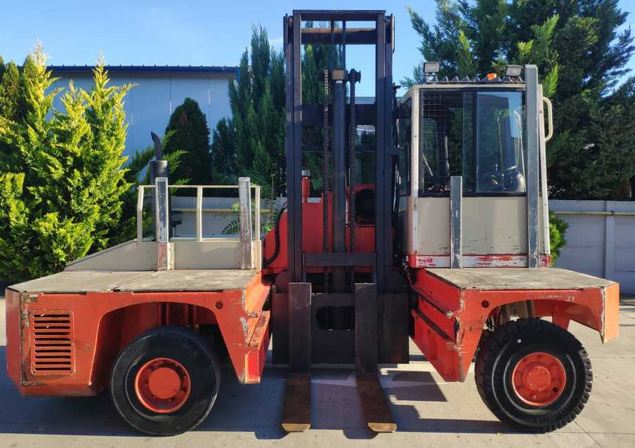 Terex SF50U - Бочен утоварувач: слика 2 Terex SF50U - Бочен утоварувач: слика 2