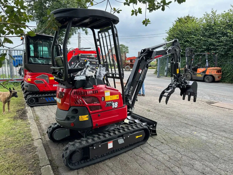 Rhino Rhinoceros XN18 - Мини багер: слика 2 Rhino Rhinoceros XN18 - Мини багер: слика 2