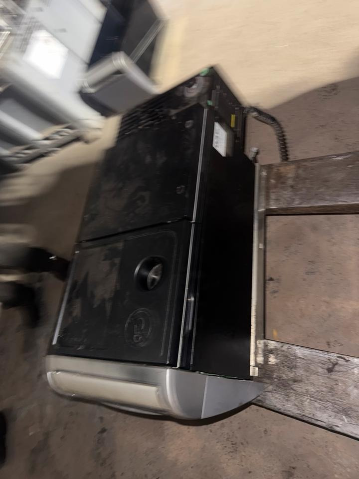 DAF XF 460 Euro 6 Kühlschrank 2019771 - Кабина и ентериер за Камион: слика 3 DAF XF 460 Euro 6 Kühlschrank 2019771 - Кабина и ентериер за Камион: слика 3