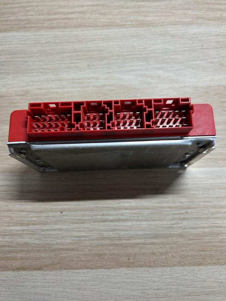 MAN BOSCH Intardersteuerung 81.25810-6000 - Единица за контрола за Камион: слика 3 MAN BOSCH Intardersteuerung 81.25810-6000 - Единица за контрола за Камион: слика 3