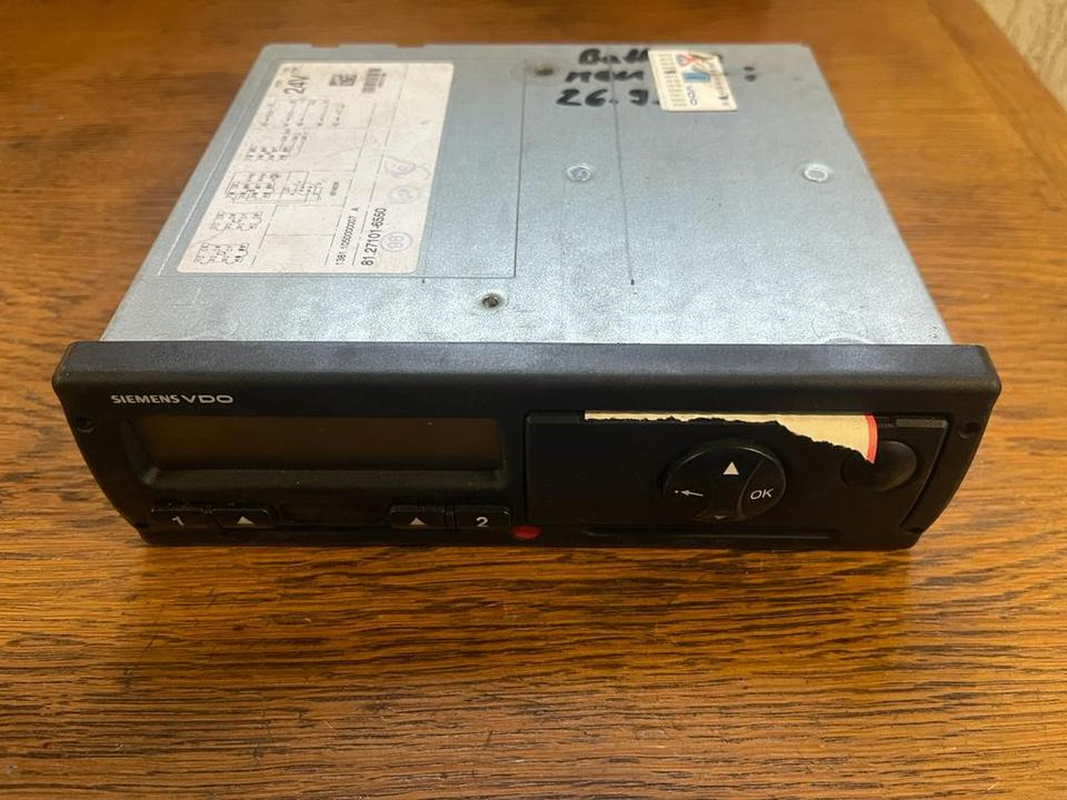 MAN TGA TGL Tachograph 81.27101-6550 - Тахограф за Камион: слика 1 MAN TGA TGL Tachograph 81.27101-6550 - Тахограф за Камион: слика 1