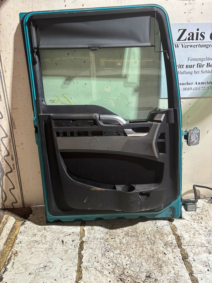 MAN TGX Fahrertür, Tür Türkis, Innenverkleidung LN 09 - Врата и делови за Камион: слика 3 MAN TGX Fahrertür, Tür Türkis, Innenverkleidung LN 09 - Врата и делови за Камион: слика 3