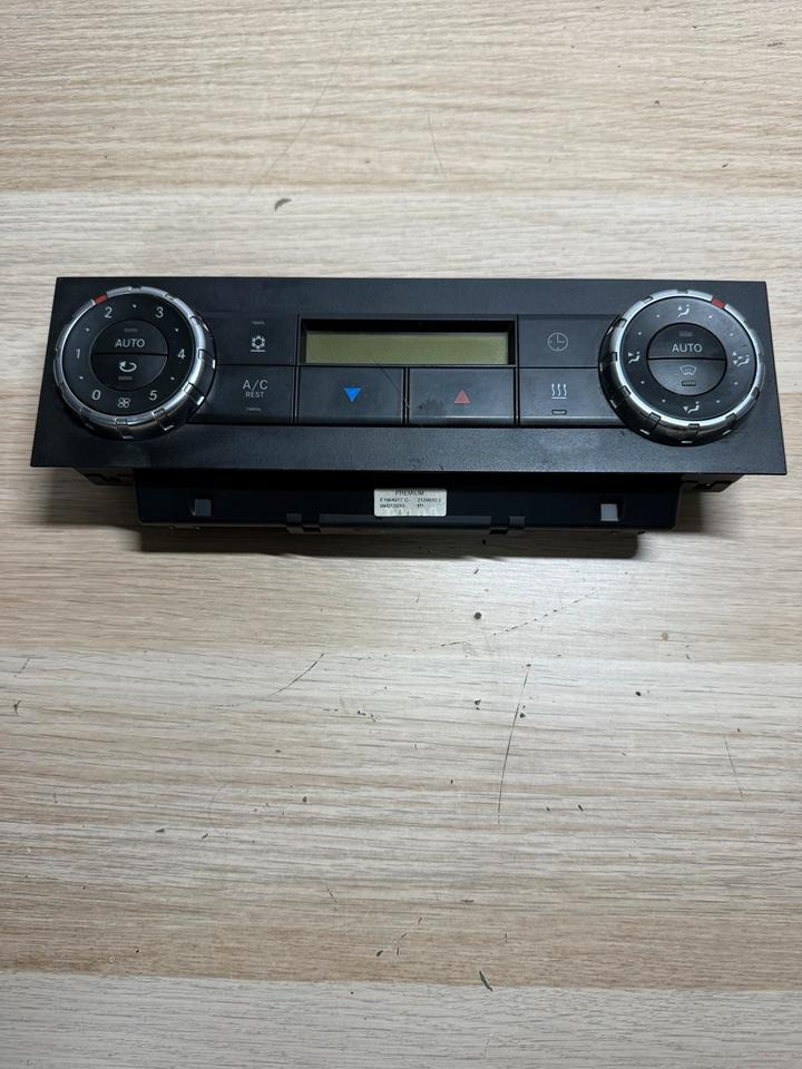 Mercedes Actros MP4 Klimabedienteil Steuergerät A9614461828 - Единица за контрола: слика 2 Mercedes Actros MP4 Klimabedienteil Steuergerät A9614461828 - Единица за контрола: слика 2