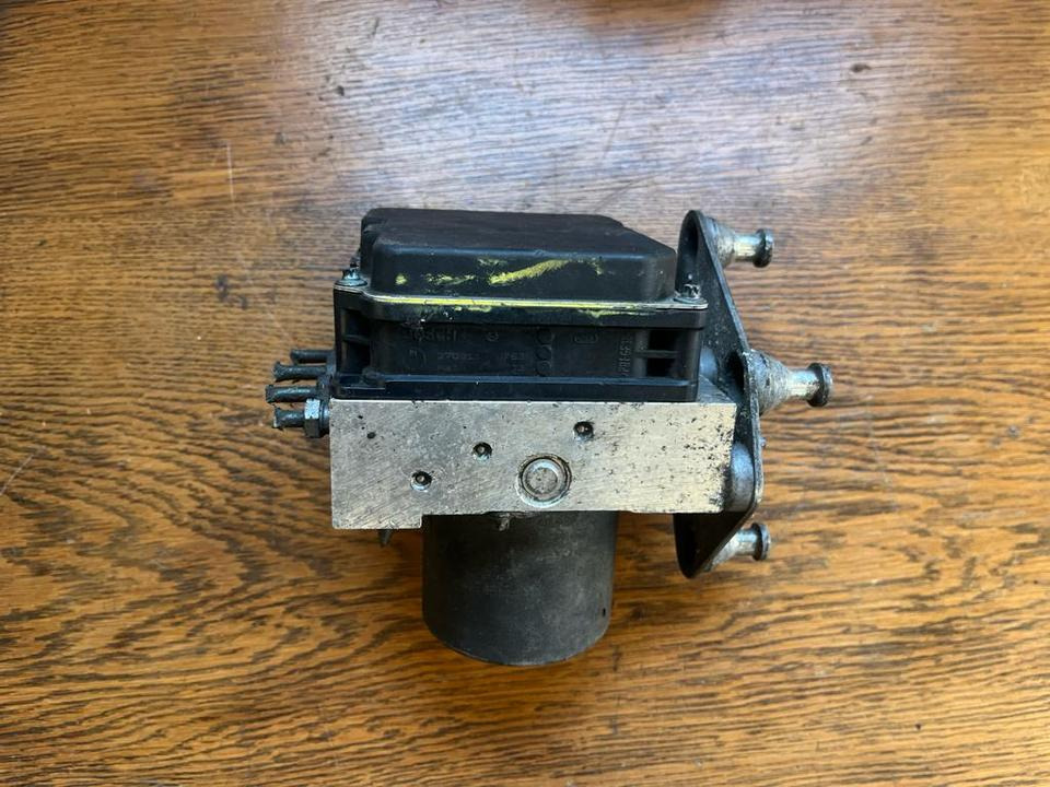 Mercedes Sprinter Hydraulikblock ABS Pumpe A0074313812 - Хидраулика за Камион: слика 4 Mercedes Sprinter Hydraulikblock ABS Pumpe A0074313812 - Хидраулика за Камион: слика 4