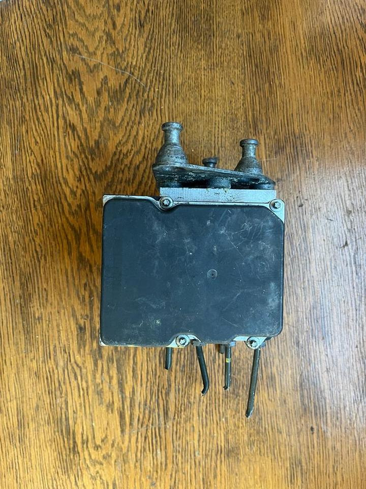 Mercedes Sprinter Hydraulikblock ABS Pumpe A0074314612 - Хидраулика за Камион: слика 5 Mercedes Sprinter Hydraulikblock ABS Pumpe A0074314612 - Хидраулика за Камион: слика 5