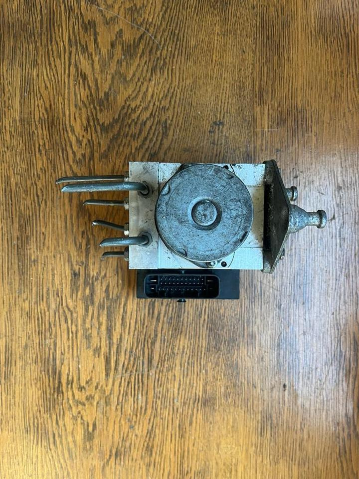 Mercedes Sprinter Hydraulikblock ABS Pumpe A0074314612 - Хидраулика за Камион: слика 1 Mercedes Sprinter Hydraulikblock ABS Pumpe A0074314612 - Хидраулика за Камион: слика 1