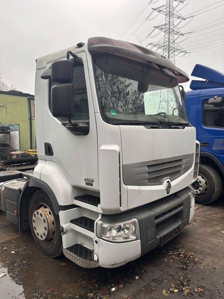 Renault 450 Euro5 komplette kabine ohne Elektronische Steuergerät - Кабина за Камион: слика 2 Renault 450 Euro5 komplette kabine ohne Elektronische Steuergerät - Кабина за Камион: слика 2