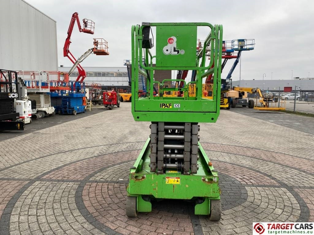 Лизинг на Dingli JCPT1612DC Electric Scissor Work Lift 1570cm  Dingli JCPT1612DC Electric Scissor Work Lift 1570cm: слика 32