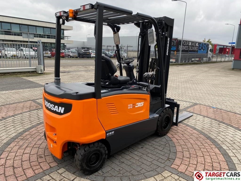 Doosan B35X-7 Plus Electric Forklift 3.5T Triplex-482cm - Електричен вилушкар: слика 4 Doosan B35X-7 Plus Electric Forklift 3.5T Triplex-482cm - Електричен вилушкар: слика 4