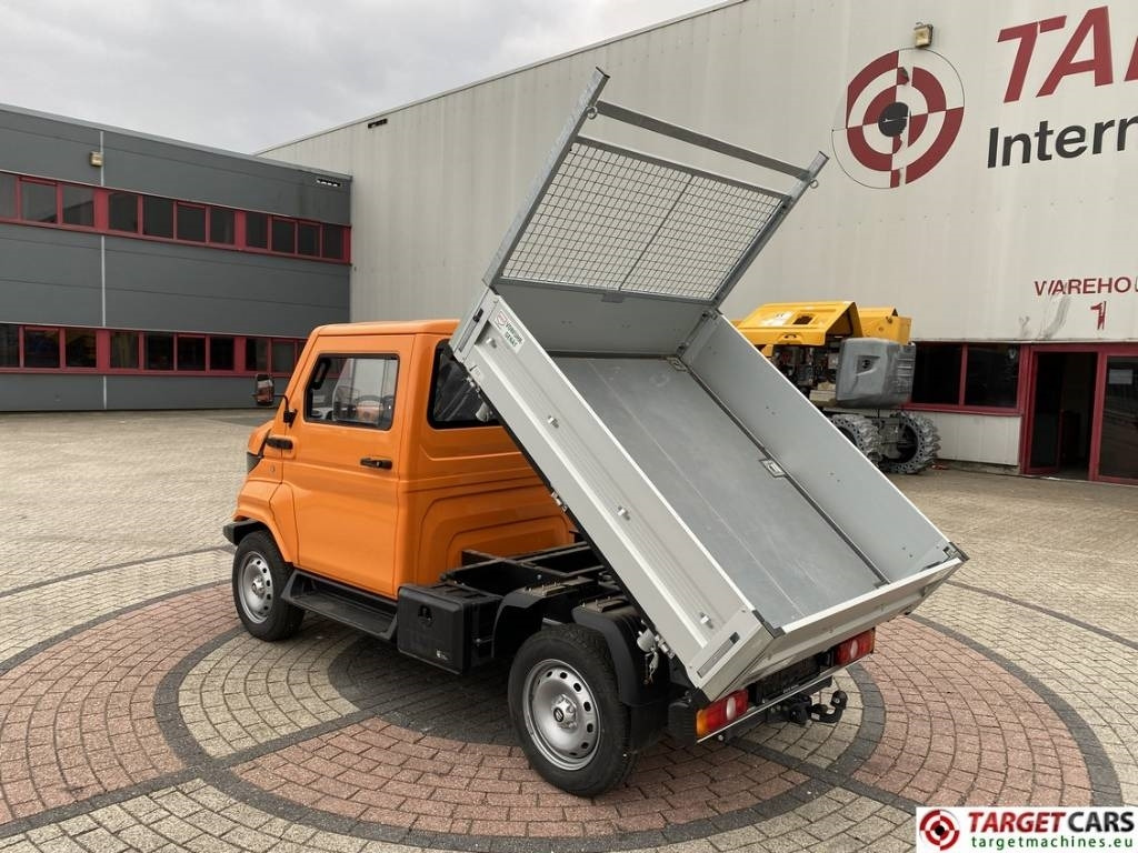 Evum ACar Electric 4x4 UTV Tipper Kipper Vehicle - Комби кипер, Електрично комунално возило: слика 5 Evum ACar Electric 4x4 UTV Tipper Kipper Vehicle - Комби кипер, Електрично комунално возило: слика 5