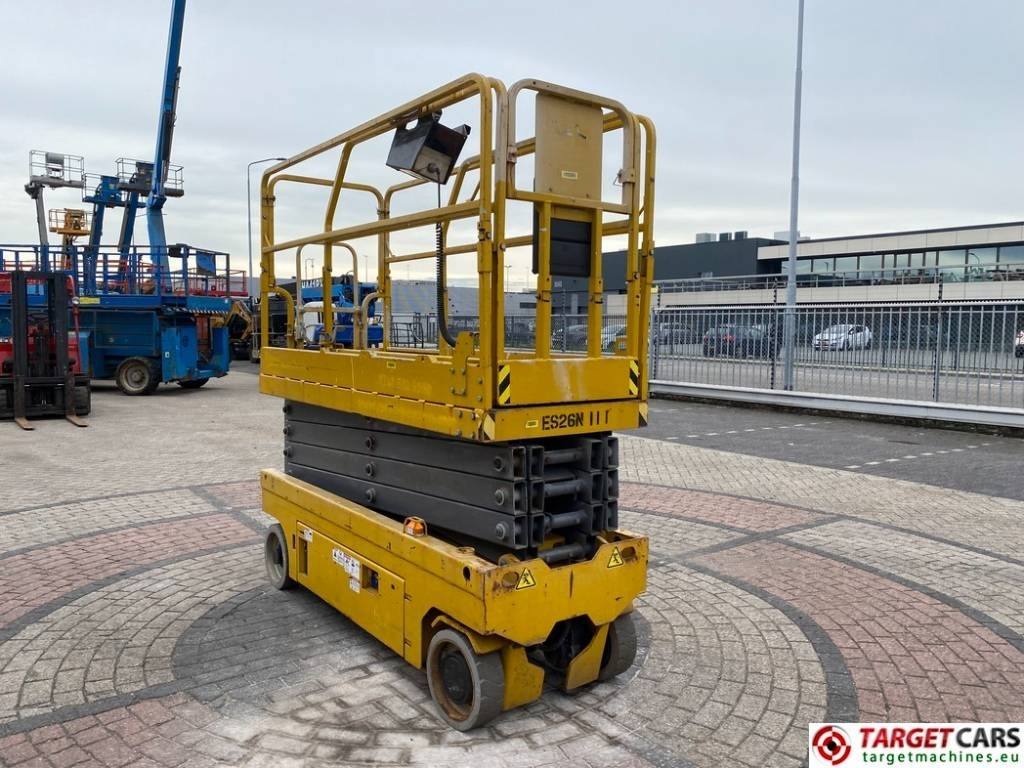 GMG 2632-ED Electric Scissor 2632ED Work Lift 983cm - Кревач ножица: слика 2 GMG 2632-ED Electric Scissor 2632ED Work Lift 983cm - Кревач ножица: слика 2