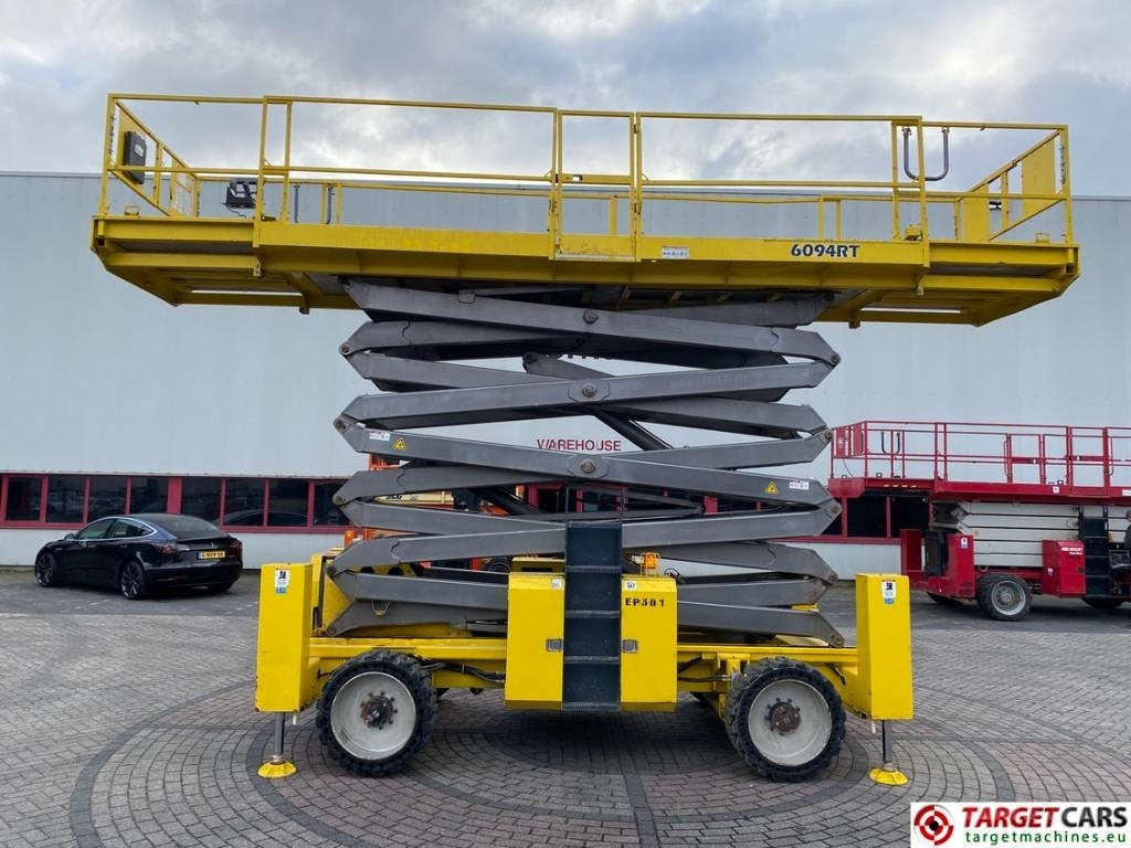 GMG 6094RT Diesel 4x4 Scissor Work Lift 2020cm - Кревач ножица: слика 5 GMG 6094RT Diesel 4x4 Scissor Work Lift 2020cm - Кревач ножица: слика 5