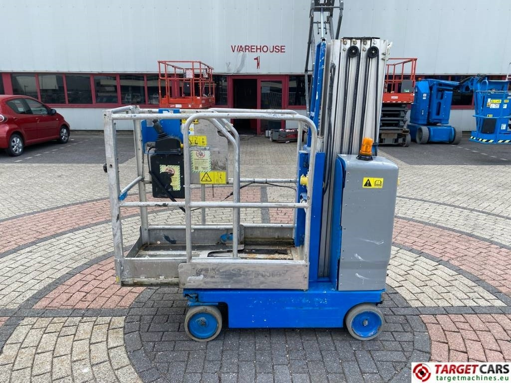 Genie GR-20 RunAbout Electric Vertical Mast Lift 802cm - Вертикален јарболски подигнувач: слика 5 Genie GR-20 RunAbout Electric Vertical Mast Lift 802cm - Вертикален јарболски подигнувач: слика 5