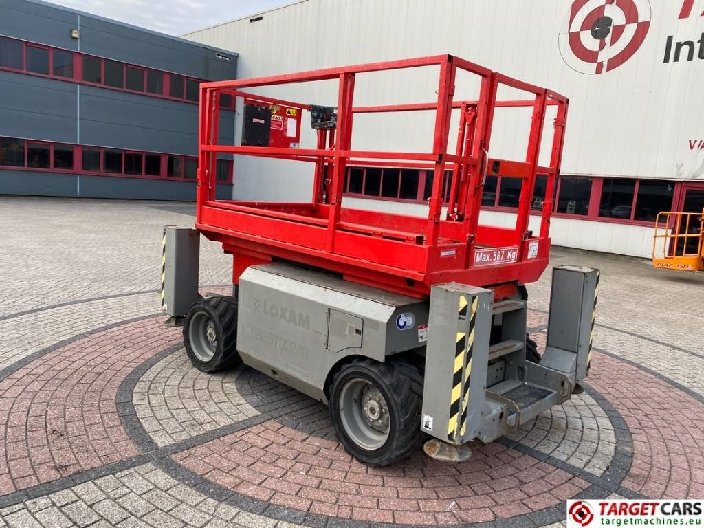 Genie GS-2668RT Diesel 4x4 Scissor Work Lift 992cm - Кревач ножица: слика 4 Genie GS-2668RT Diesel 4x4 Scissor Work Lift 992cm - Кревач ножица: слика 4