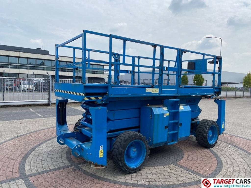 Genie GS-3390RT Diesel 4x4 Scissor Work Lift 1206cm - Кревач ножица: слика 3 Genie GS-3390RT Diesel 4x4 Scissor Work Lift 1206cm - Кревач ножица: слика 3