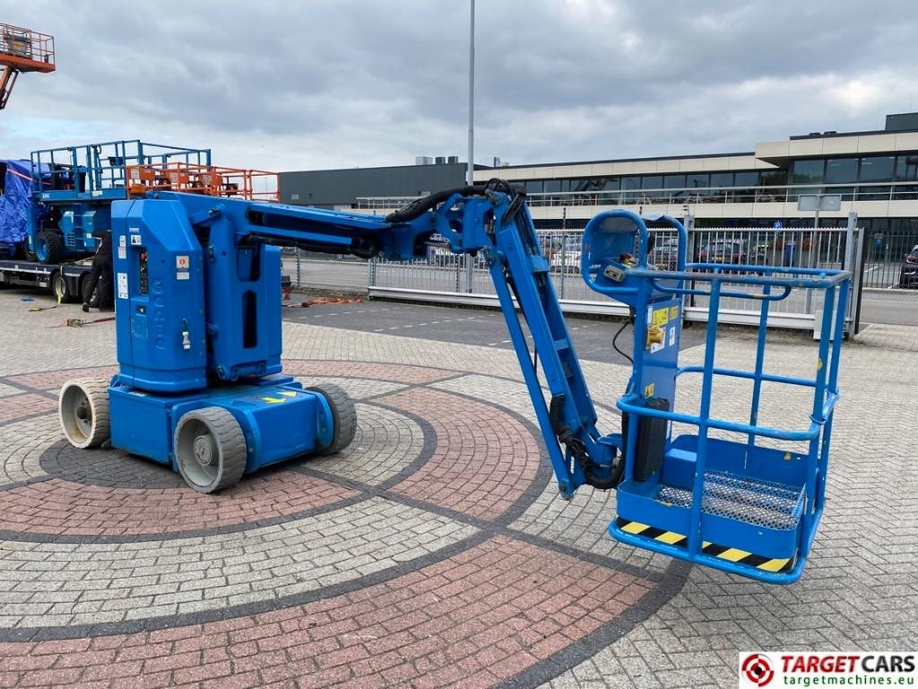 Genie Z-30/20N RJ Articulated Electric Boom Lift 1110cm - Дигачка зглобна платформа: слика 2 Genie Z-30/20N RJ Articulated Electric Boom Lift 1110cm - Дигачка зглобна платформа: слика 2