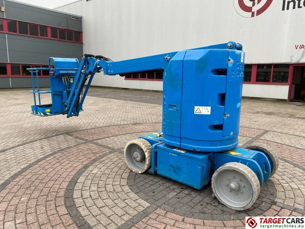 Genie Z-30/20N RJ Articulated Electric Boom Lift 1110cm - Дигачка зглобна платформа: слика 4 Genie Z-30/20N RJ Articulated Electric Boom Lift 1110cm - Дигачка зглобна платформа: слика 4