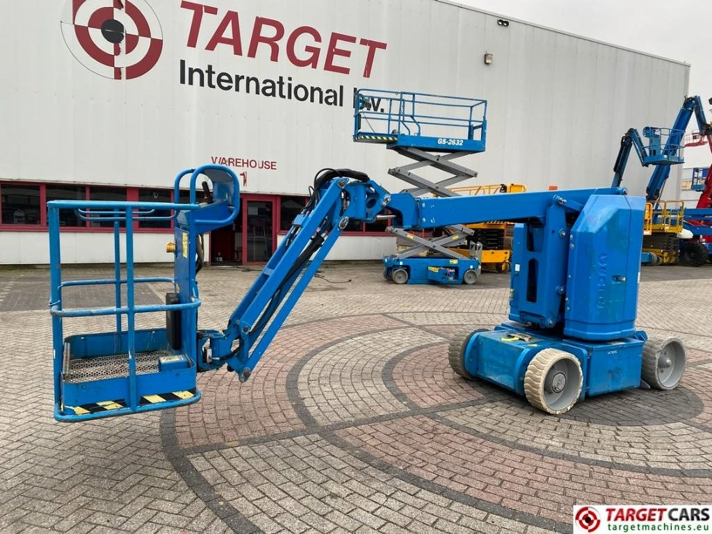Genie Z-30/20N RJ Articulated Electric Boom Lift 1110cm - Дигачка зглобна платформа: слика 1 Genie Z-30/20N RJ Articulated Electric Boom Lift 1110cm - Дигачка зглобна платформа: слика 1