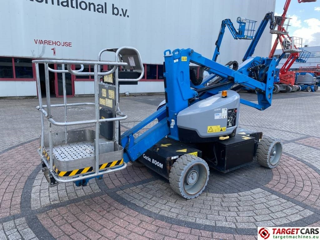 Genie Z-33/18 Electric Articulated Boom Work Lift 1200cm - Дигачка зглобна платформа: слика 1 Genie Z-33/18 Electric Articulated Boom Work Lift 1200cm - Дигачка зглобна платформа: слика 1