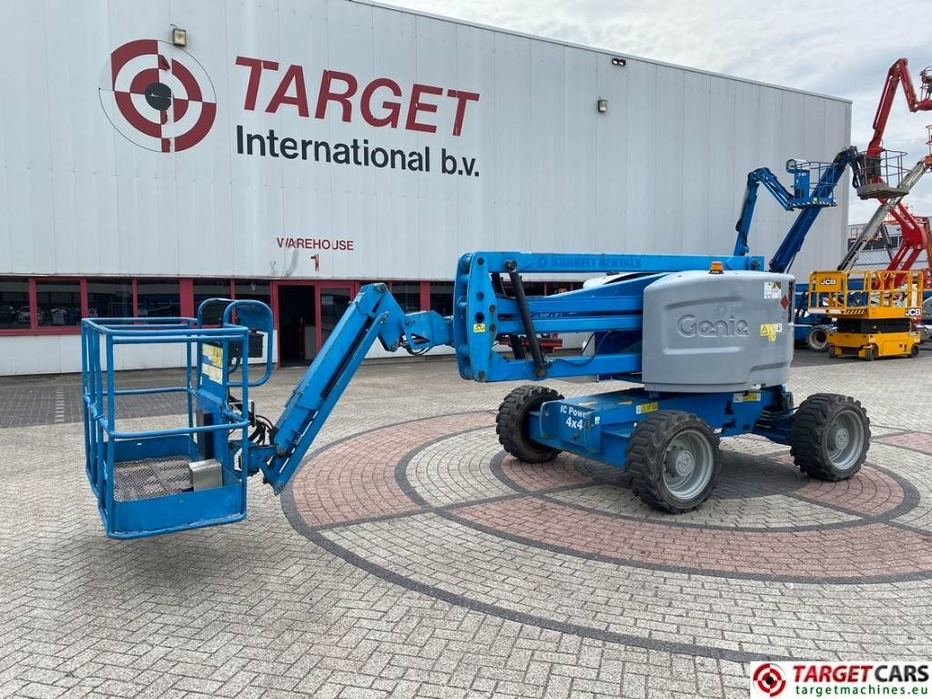 Genie Z-45/25J Articulated 4x4 Diesel Boom Work Lift 16M - Дигачка зглобна платформа: слика 1 Genie Z-45/25J Articulated 4x4 Diesel Boom Work Lift 16M - Дигачка зглобна платформа: слика 1