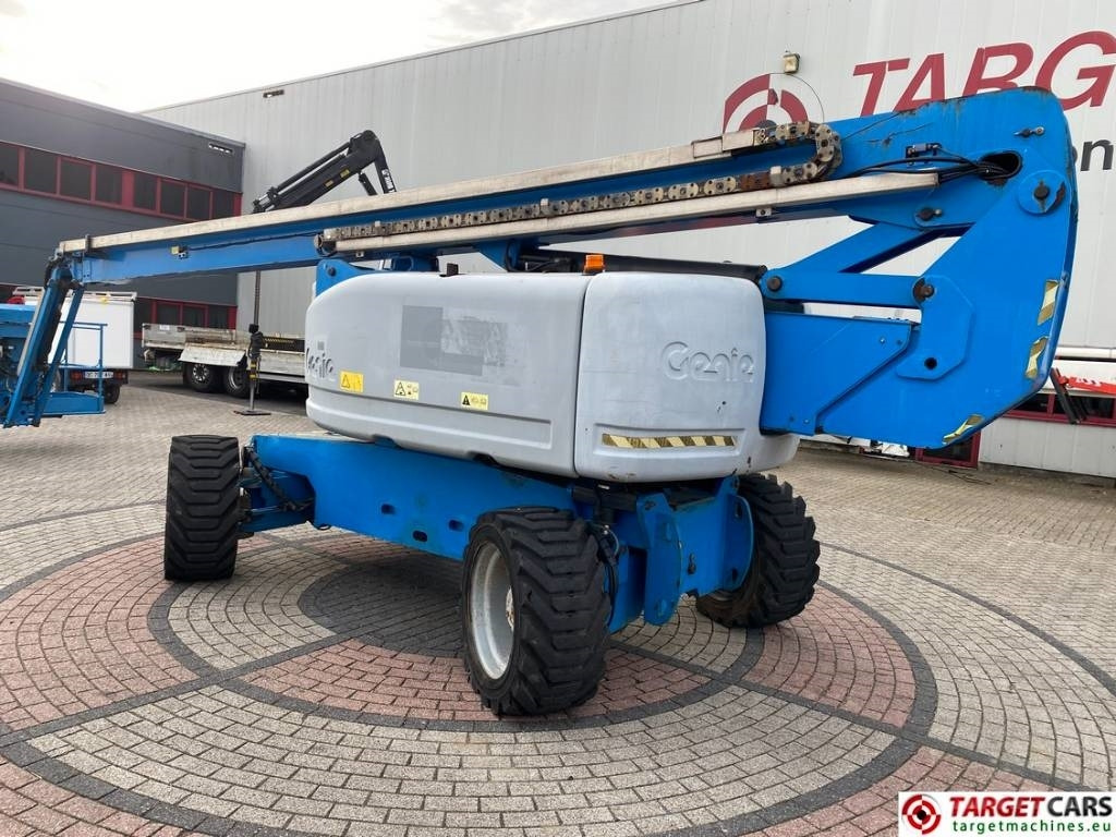 Дигачка зглобна платформа Genie Z-80/60 Articulated 4x4x4 Diesel Boom Lift 2577cm: слика 20