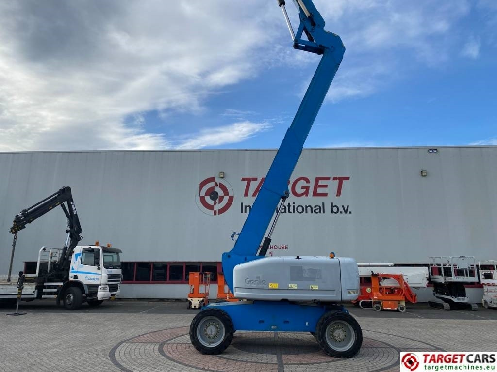 Дигачка зглобна платформа Genie Z-80/60 Articulated 4x4x4 Diesel Boom Lift 2577cm: слика 29