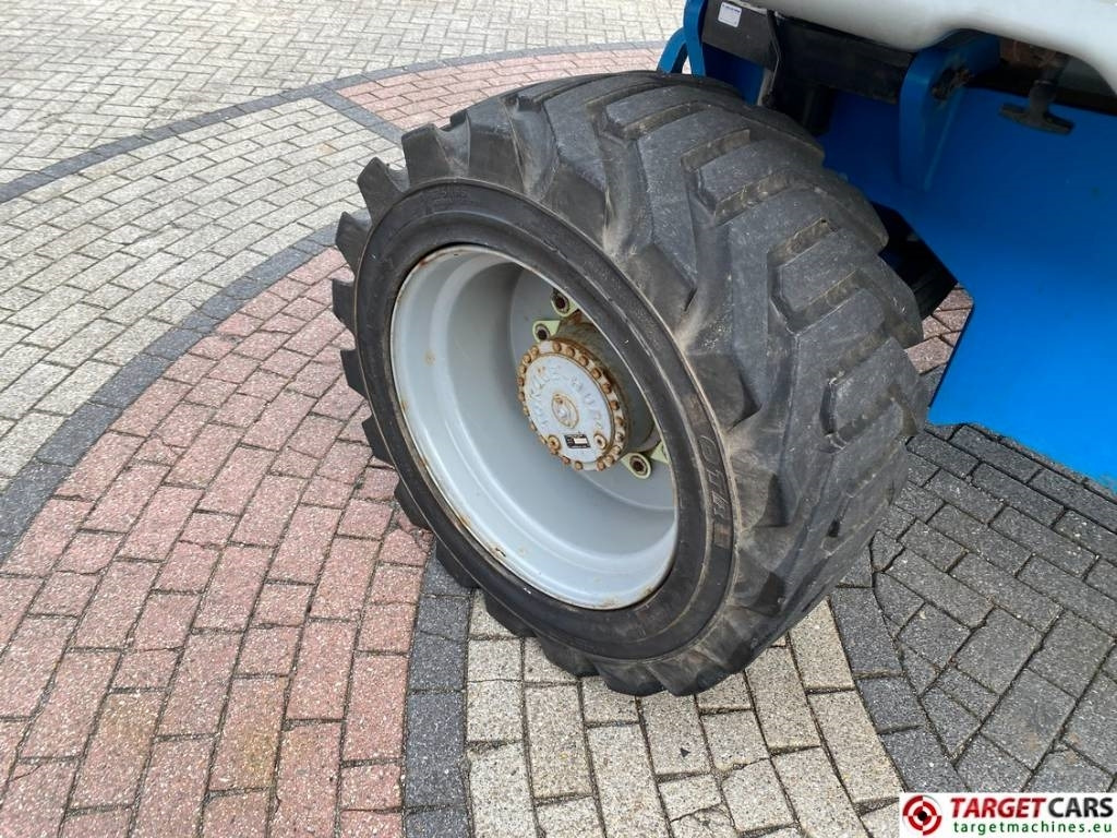 Дигачка зглобна платформа Genie Z-80/60 Articulated 4x4x4 Diesel Boom Lift 2577cm: слика 23