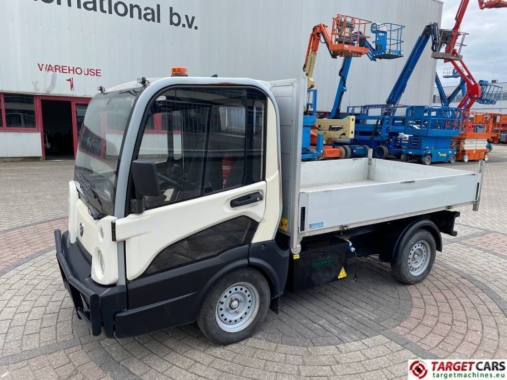 Goupil G5 Electric UTV Utility Tipper Kipper Vehicle - Кипер, Електрично комунално возило: слика 1 Goupil G5 Electric UTV Utility Tipper Kipper Vehicle - Кипер, Електрично комунално возило: слика 1