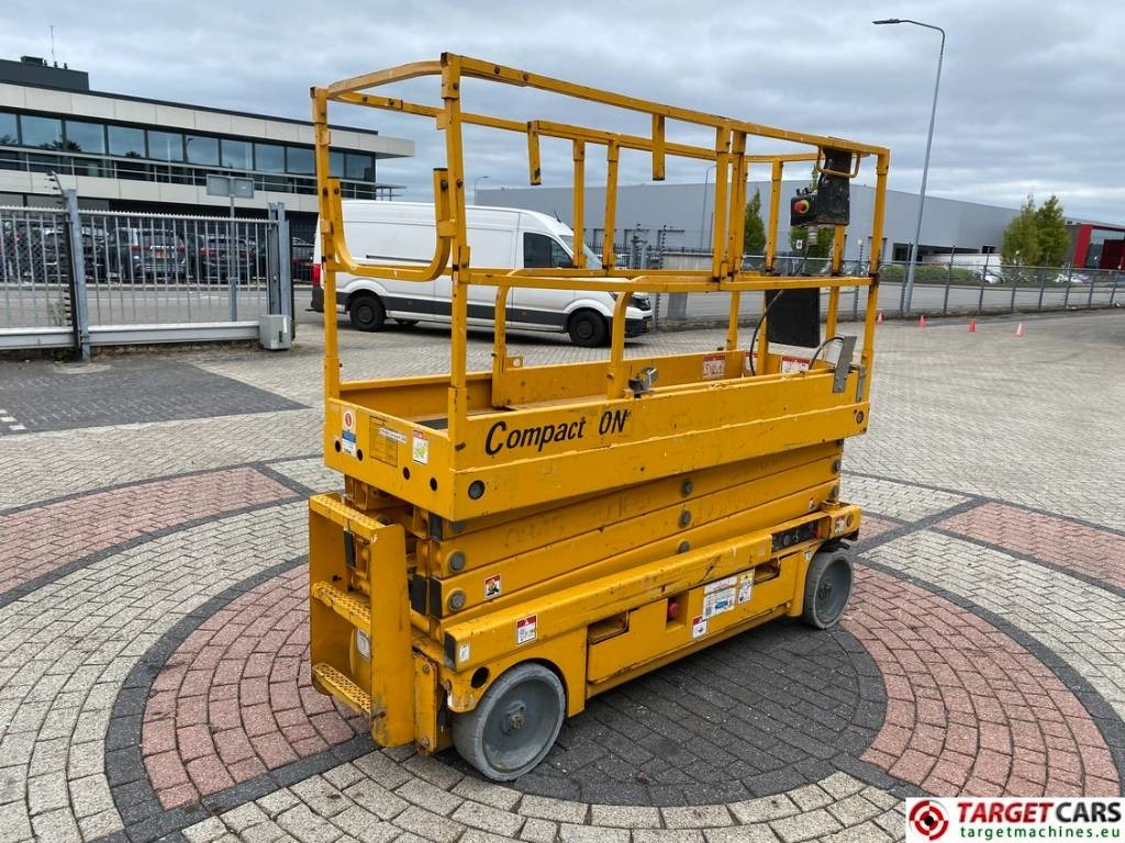 Haulotte Compact 10N Electric Scissor Work Lift 1000cm - Кревач ножица: слика 3 Haulotte Compact 10N Electric Scissor Work Lift 1000cm - Кревач ножица: слика 3
