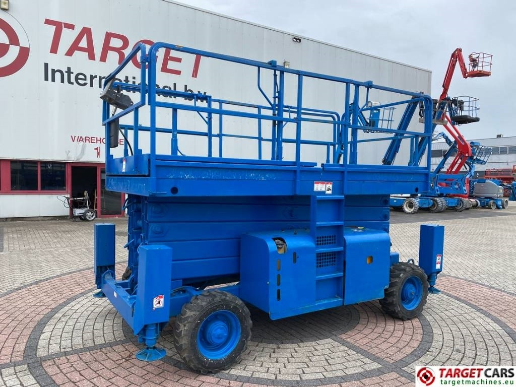 Haulotte H18SX Diesel 4x4 Scissor Work Lift 1800cm - Кревач ножица: слика 1 Haulotte H18SX Diesel 4x4 Scissor Work Lift 1800cm - Кревач ножица: слика 1