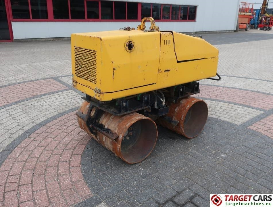 JCB Vibromax VM1500 Trench Compactor Roller 85cm  - Ваљак за пат: слика 1 JCB Vibromax VM1500 Trench Compactor Roller 85cm  - Ваљак за пат: слика 1