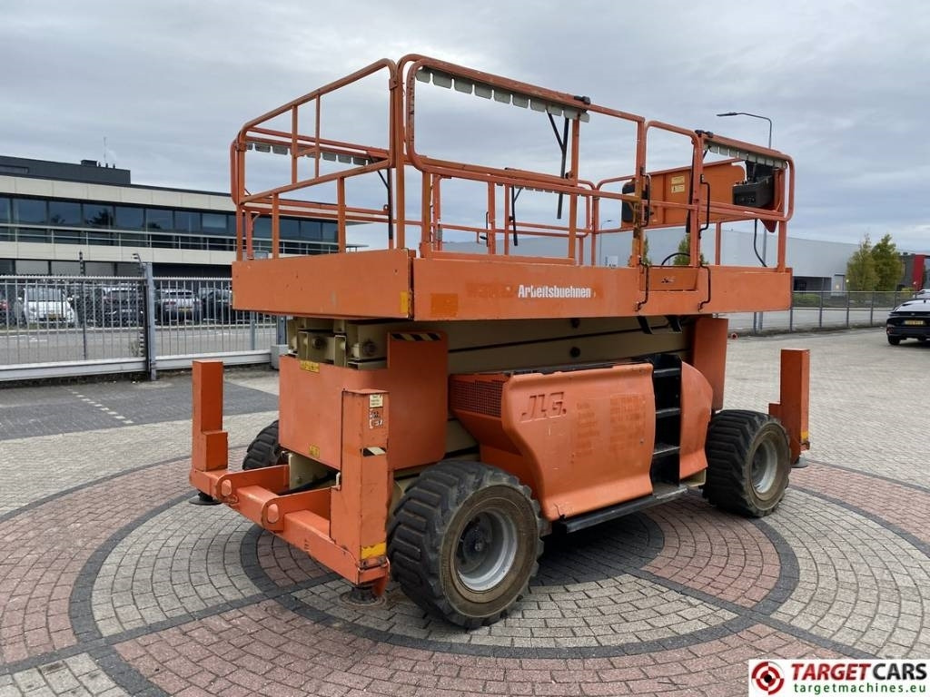 JLG 4394RT Diesel 4x4 Scissor Work Lift 1511cm - Кревач ножица: слика 3 JLG 4394RT Diesel 4x4 Scissor Work Lift 1511cm - Кревач ножица: слика 3