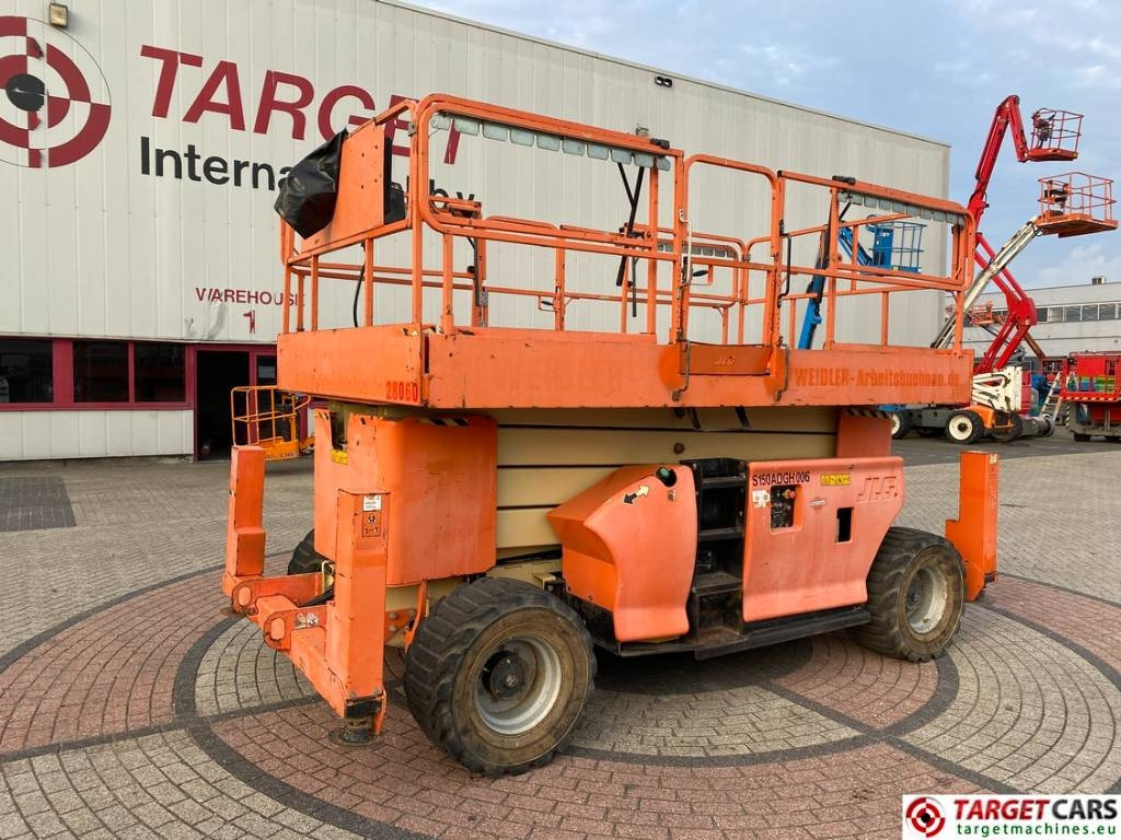 JLG 4394RT Diesel 4x4 Scissor Work Lift 1511cm - Кревач ножица: слика 1 JLG 4394RT Diesel 4x4 Scissor Work Lift 1511cm - Кревач ножица: слика 1
