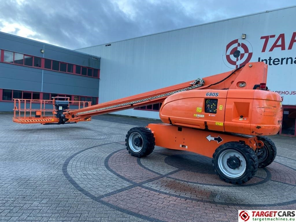 JLG 680S Telescopic 4x4 Diesel Boom Work Lift 2273cm - Телескопска платформа: слика 4 JLG 680S Telescopic 4x4 Diesel Boom Work Lift 2273cm - Телескопска платформа: слика 4