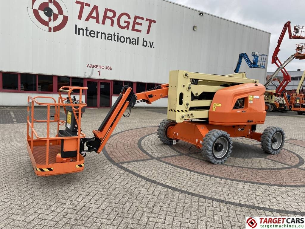 JLG EC450AJ Electric Articulated Boom Work Lift 1572cm - Дигачка зглобна платформа: слика 1 JLG EC450AJ Electric Articulated Boom Work Lift 1572cm - Дигачка зглобна платформа: слика 1