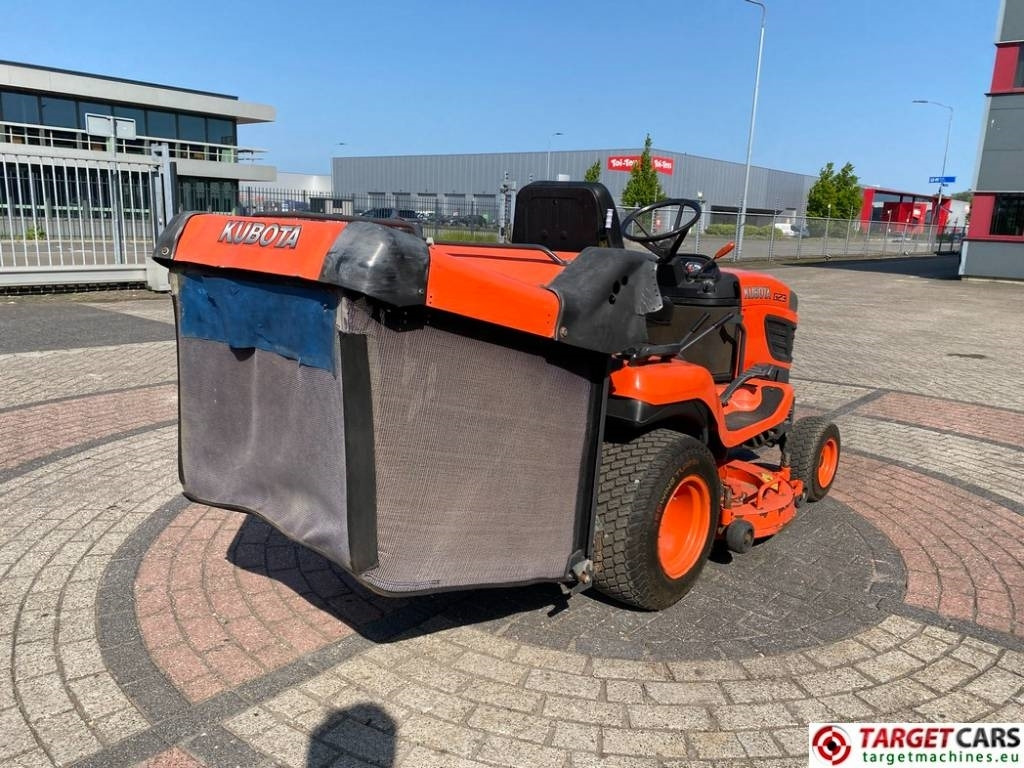Kubota G23/LD Mower 4WD G23 Diesel 122cm - Градинарска косилка: слика 3 Kubota G23/LD Mower 4WD G23 Diesel 122cm - Градинарска косилка: слика 3
