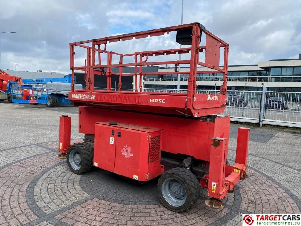 Manitou 140SC Diesel 4x4 Scissor Work Lift 1412cm - Кревач ножица: слика 2 Manitou 140SC Diesel 4x4 Scissor Work Lift 1412cm - Кревач ножица: слика 2