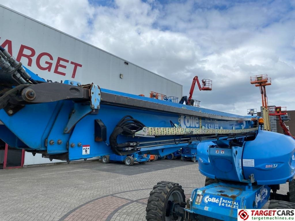 Телескопска платформа Manitou 280TJ Telescopic 4x4x4 Diesel Boom WorkLift 2775cm: слика 47 Телескопска платформа Manitou 280TJ Telescopic 4x4x4 Diesel Boom WorkLift 2775cm: слика 47