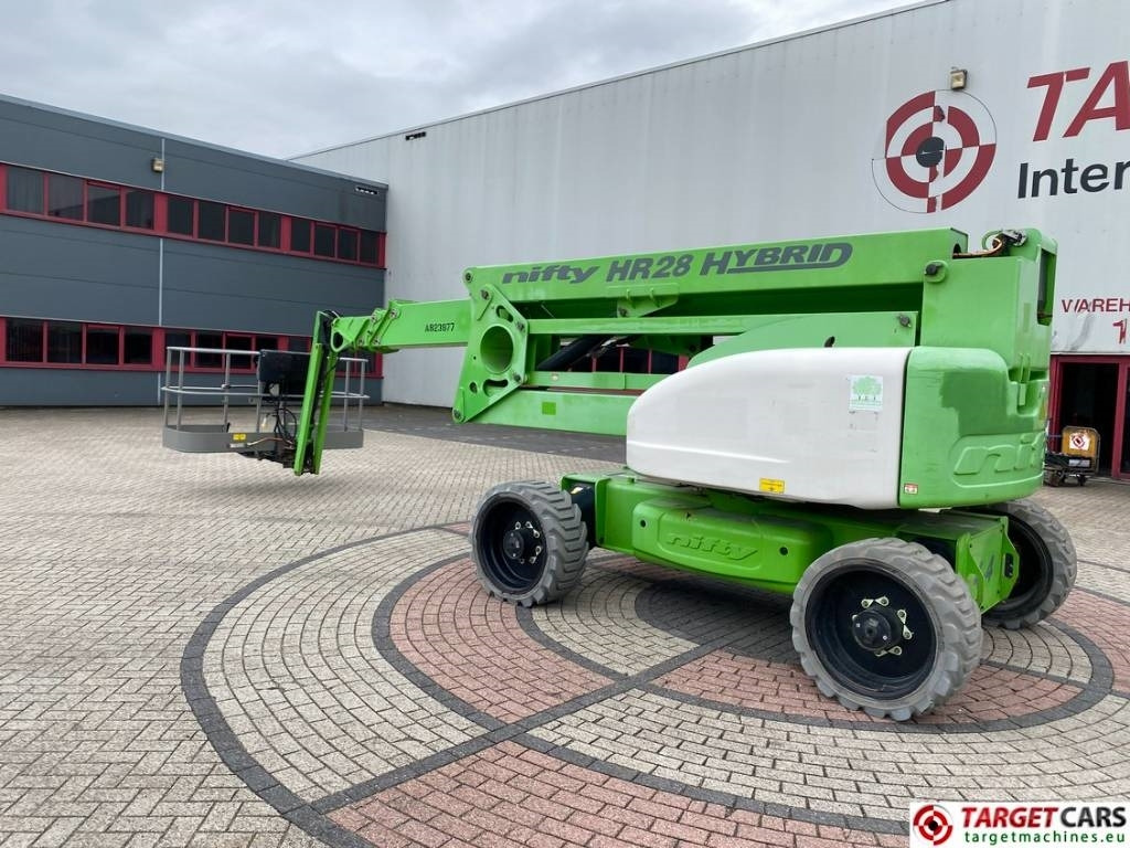 Niftylift HR28 HyBrid Articulated 4x4 Boom Work Lift 2800cm - Дигачка зглобна платформа: слика 4 Niftylift HR28 HyBrid Articulated 4x4 Boom Work Lift 2800cm - Дигачка зглобна платформа: слика 4