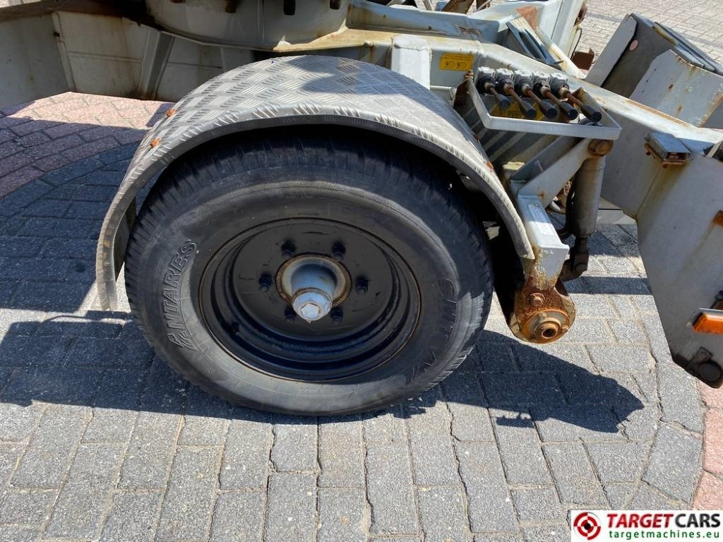 Дигачка платформа на приколка Ommelift Omme 2100EBZ Tow Boom Telescopic Lift 2110cm: слика 17