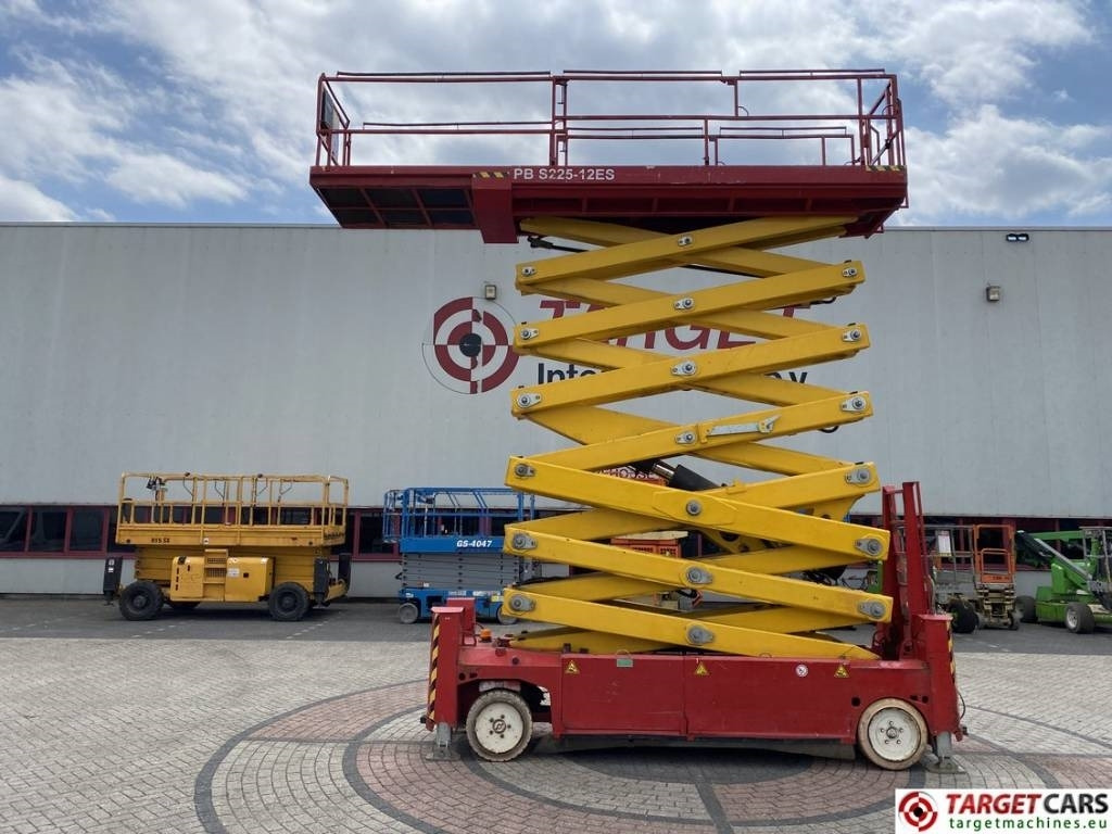 PB-Lift S225-12ES Electric Scissor Work Lift 2250cm - Кревач ножица: слика 5 PB-Lift S225-12ES Electric Scissor Work Lift 2250cm - Кревач ножица: слика 5