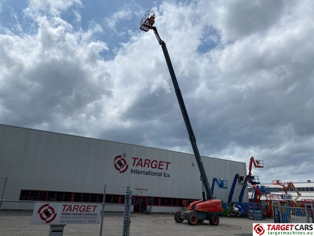 SkyJack SJ66T Telescopic 4x4 Diesel Boom Work LIft 2212cm - Телескопска платформа: слика 5 SkyJack SJ66T Telescopic 4x4 Diesel Boom Work LIft 2212cm - Телескопска платформа: слика 5