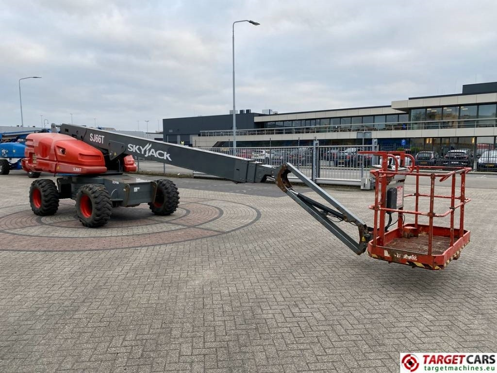 SkyJack SJ66T Telescopic 4x4 Diesel Boom Work Lift 2212cm - Телескопска платформа: слика 2 SkyJack SJ66T Telescopic 4x4 Diesel Boom Work Lift 2212cm - Телескопска платформа: слика 2
