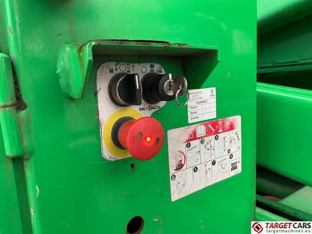 Кревач ножица SkyJack SJ9241 RT Diesel 4x4 Scissor Work Lift 1450cm: слика 11