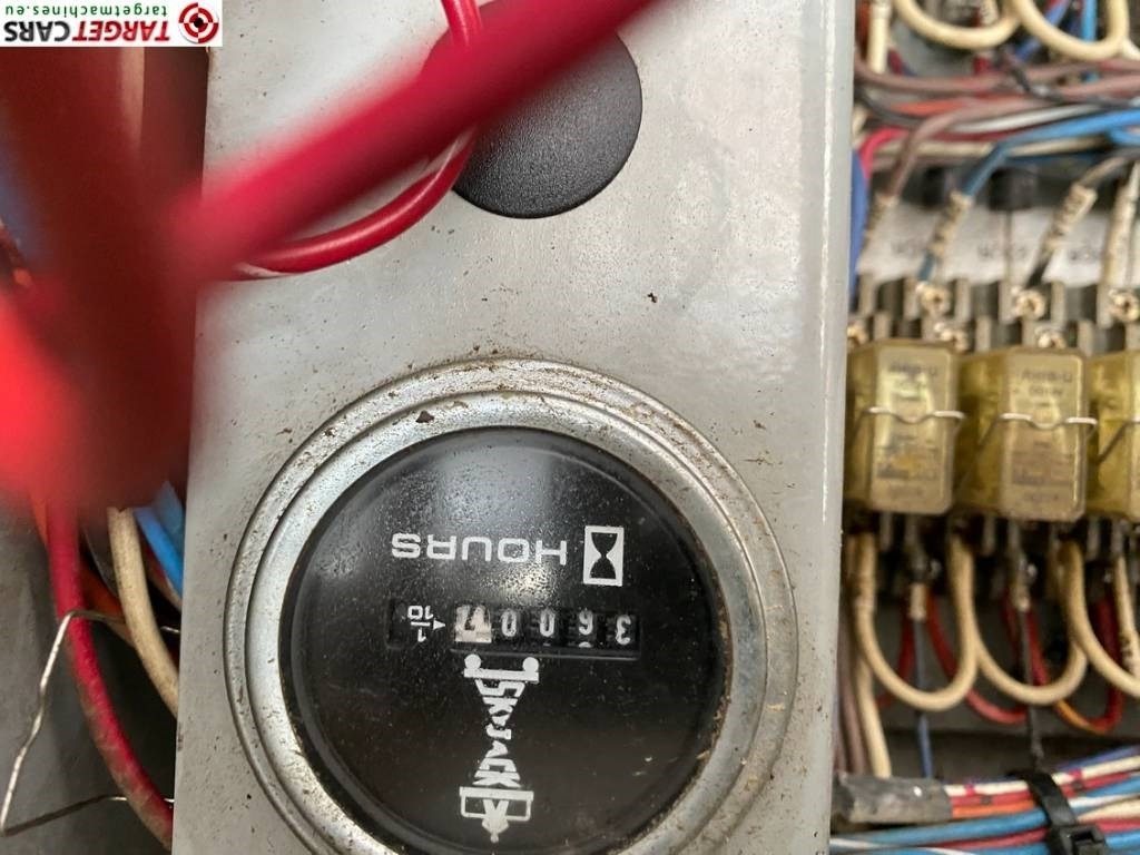 Кревач ножица SkyJack SJ9250 RT Diesel Scissor Work Lift 1720cm: слика 13