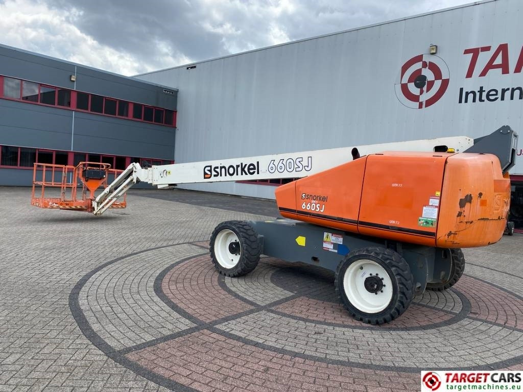 Snorkel 660SJ Telescopic 4x4 Diesel Boom Work LIft 2230cm - Телескопска платформа: слика 4 Snorkel 660SJ Telescopic 4x4 Diesel Boom Work LIft 2230cm - Телескопска платформа: слика 4