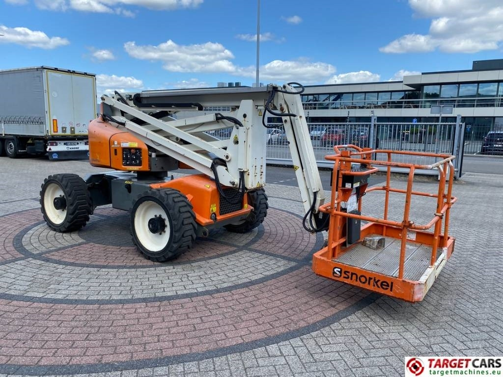 Snorkel A46JRT Diesel 4x4 Articulated Boom WorkLift 1630cm - Дигачка зглобна платформа: слика 2 Snorkel A46JRT Diesel 4x4 Articulated Boom WorkLift 1630cm - Дигачка зглобна платформа: слика 2